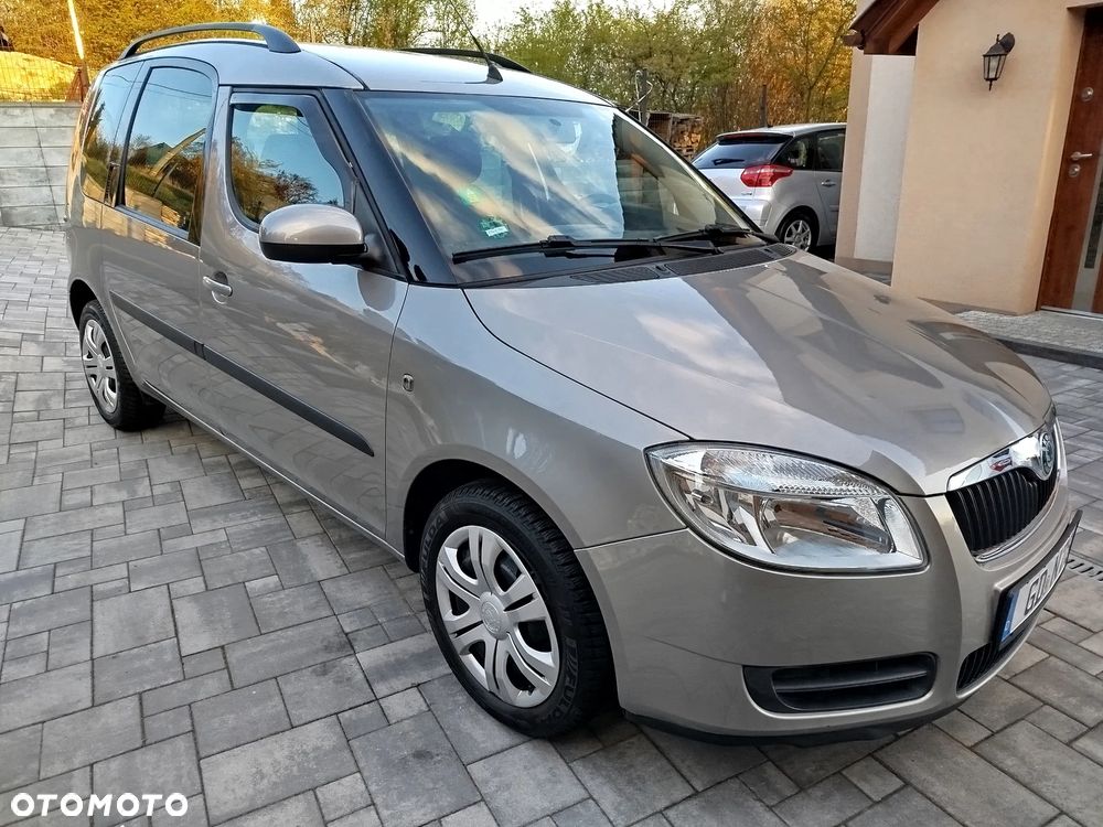 Skoda Roomster 1.6 16V Comfort PLUS EDITION - 2