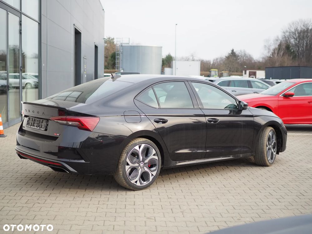 Skoda Octavia 2.0 TSI RS DSG - 3