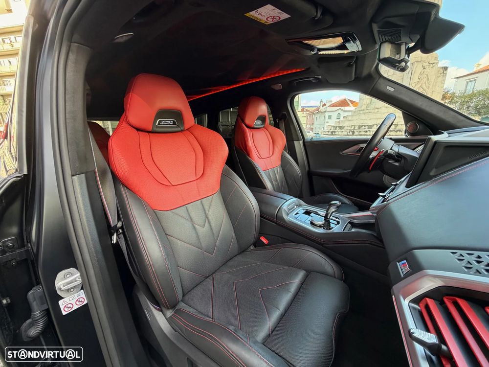 BMW XM Label Red - 8