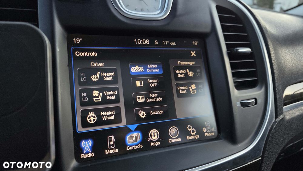 Chrysler 300C 3.5 V6 AWD - 18