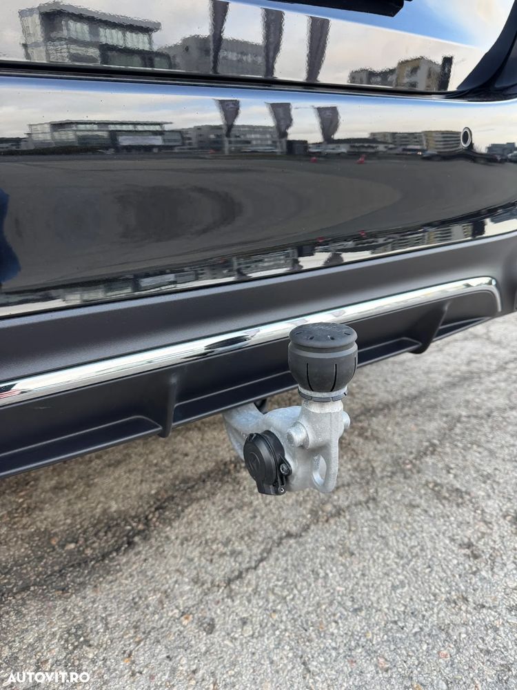 Mercedes-Benz E 200 4MATIC 9G-TRONIC AMG Line NIGHT Edition - 26