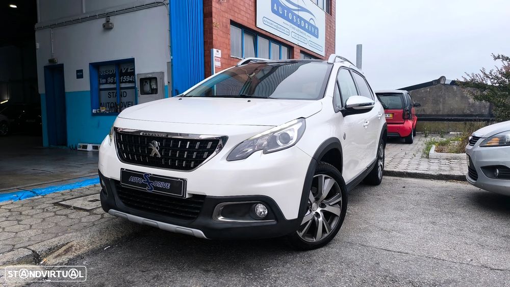 Peugeot 2008 1.2 PureTech Allure - 15