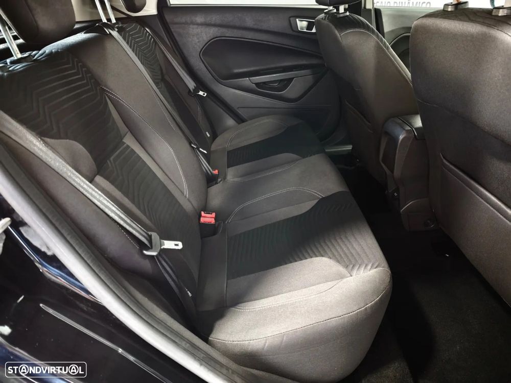 Ford Fiesta 1.5 TDCi Trend - 19