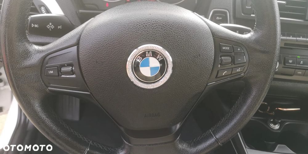 BMW Seria 1 116i Sport Line - 29