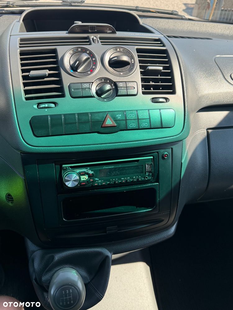 Mercedes-Benz VITO - 15