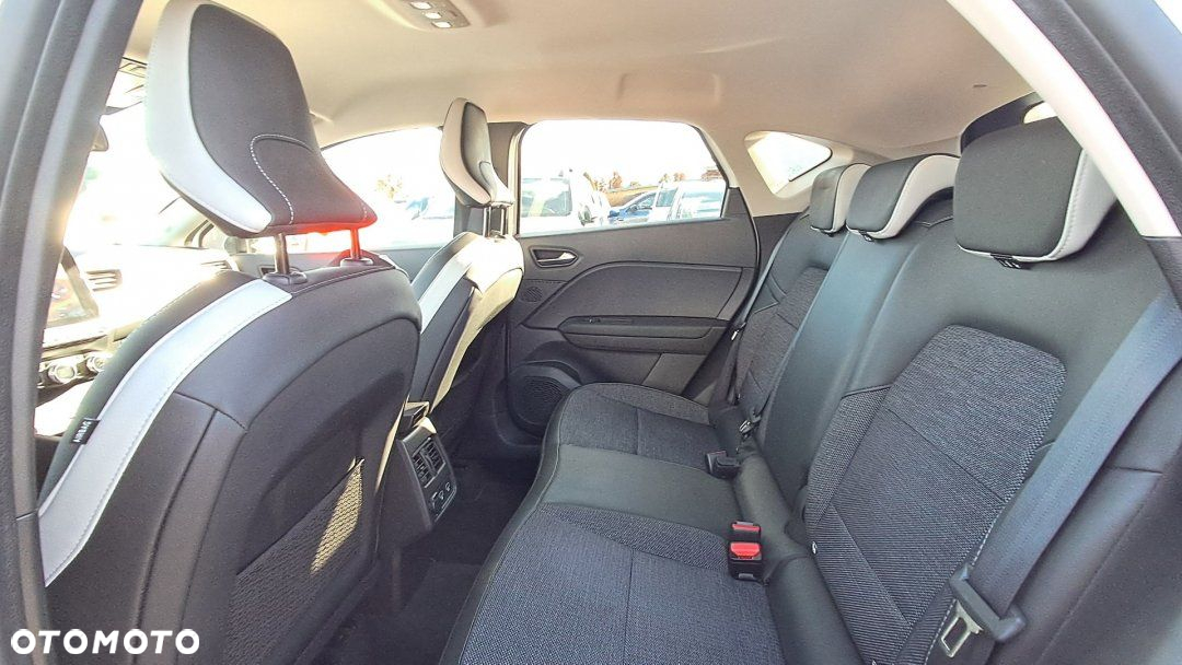 Renault Captur - 10