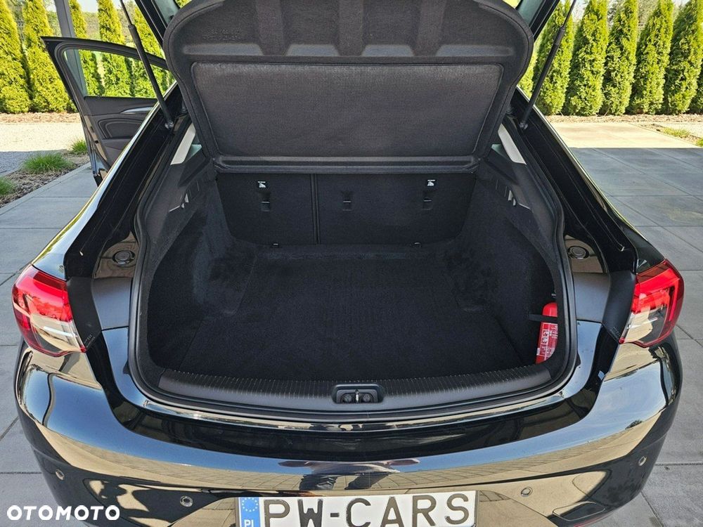 Opel Insignia - 31