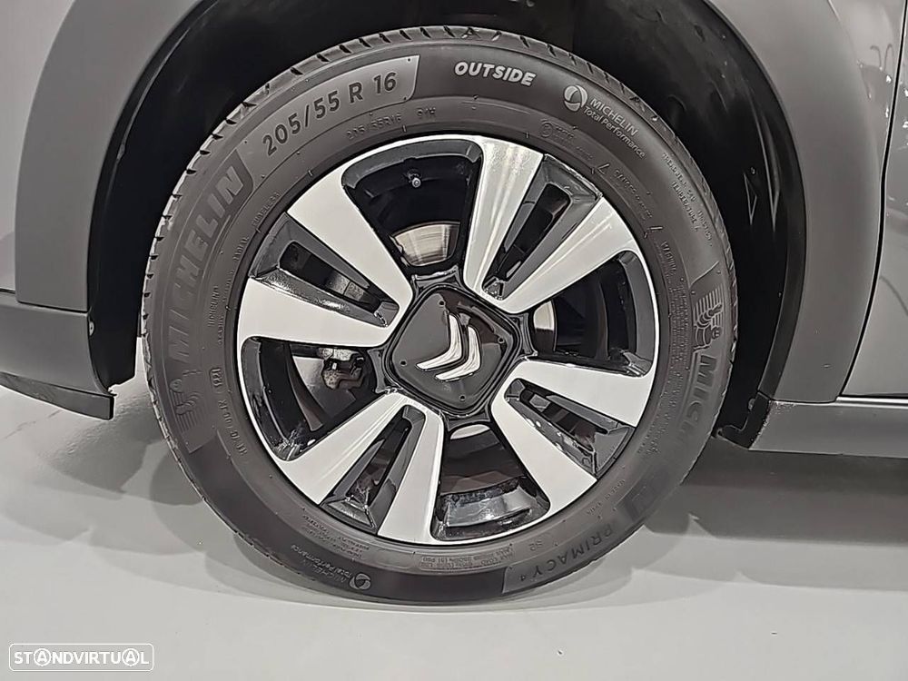 Citroën C3 1.2 PureTech C-Series - 11