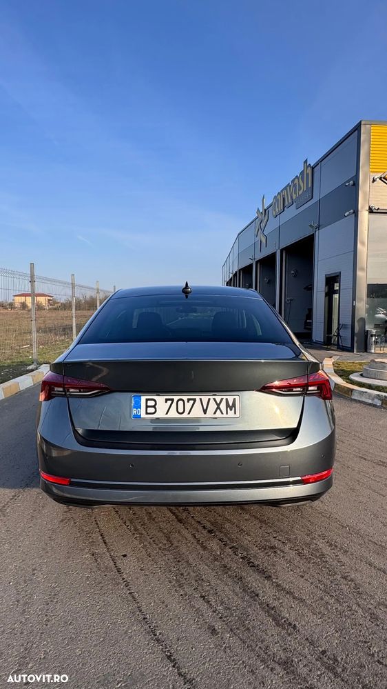 Skoda Octavia 2.0 TDI DSG Ambition - 7