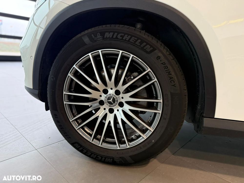 Mercedes-Benz GLC Coupe 220 d 4Matic 9G-TRONIC Avantgarde Advanced - 17