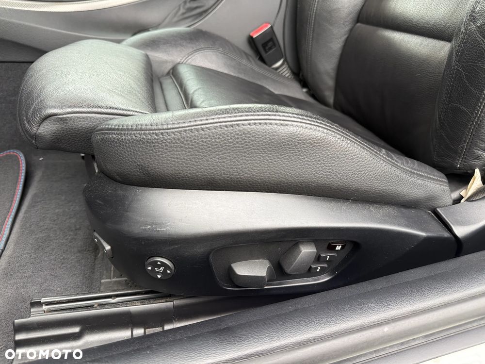 BMW Seria 3 320i M Sport Edition - 21