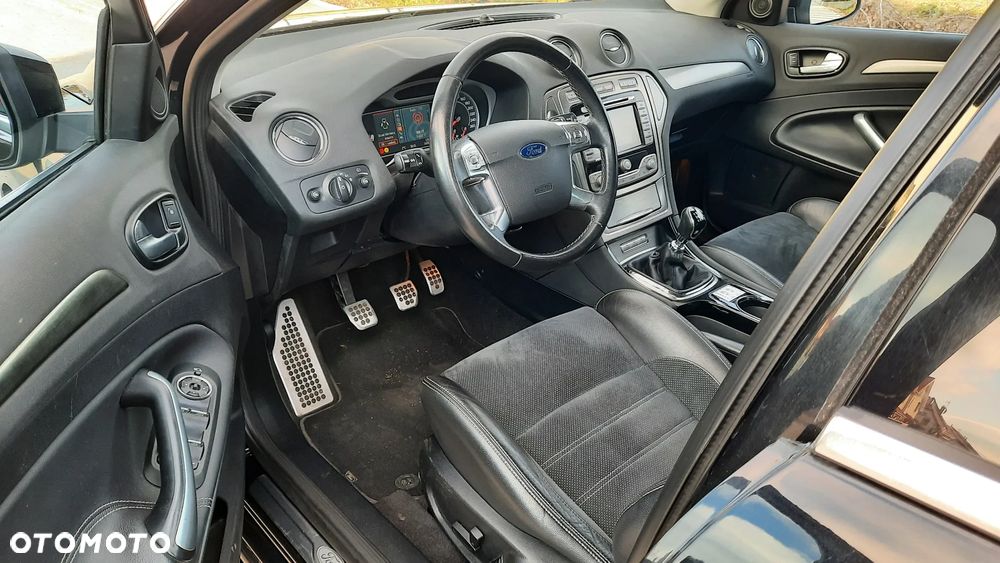 Ford Mondeo 2.5 Titanium S - 2