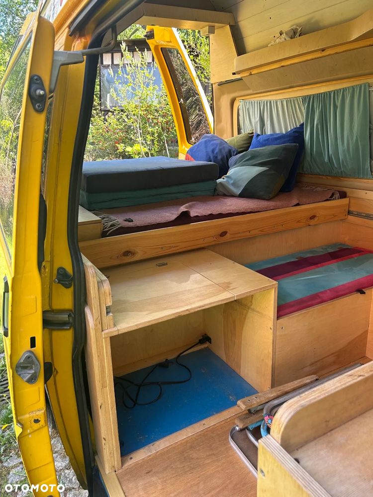 Volkswagen Transporter - 10