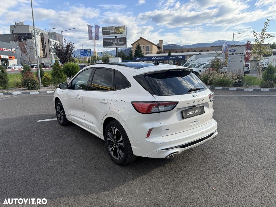 Ford Kuga - 4