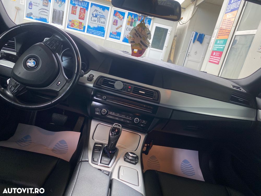 BMW Seria 5 520d xDrive - 9