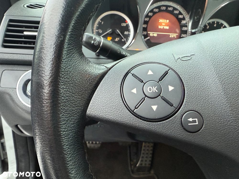 Mercedes-Benz Klasa C 200 Kompressor Avantgarde - 28