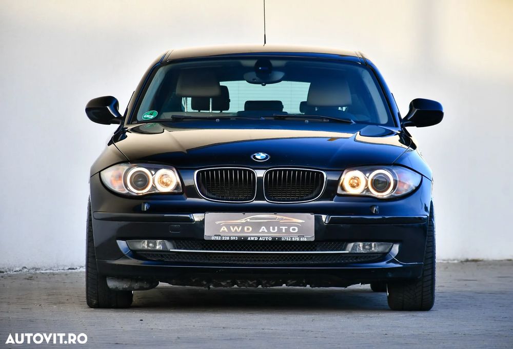 BMW Seria 1 123d DPF Aut. Edition Sport - 21