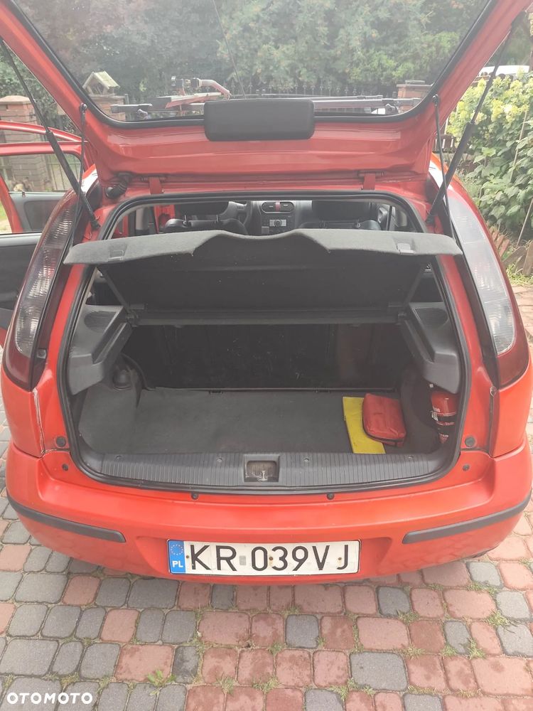 Opel Corsa 1.0 12V - 10