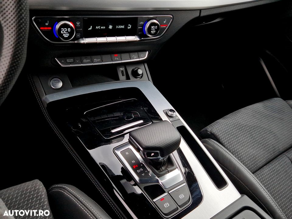 Audi Q5 Sportback 40 TDI quattro S tronic MHEV S Line - 19