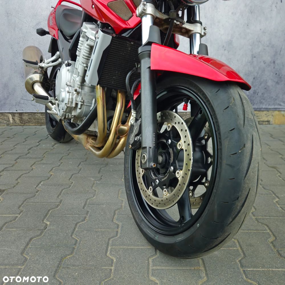 Suzuki Bandit - 24