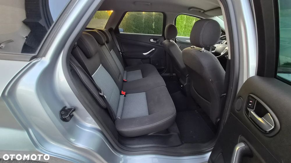 Ford Mondeo 1.6 Ti-VCT Trend - 23