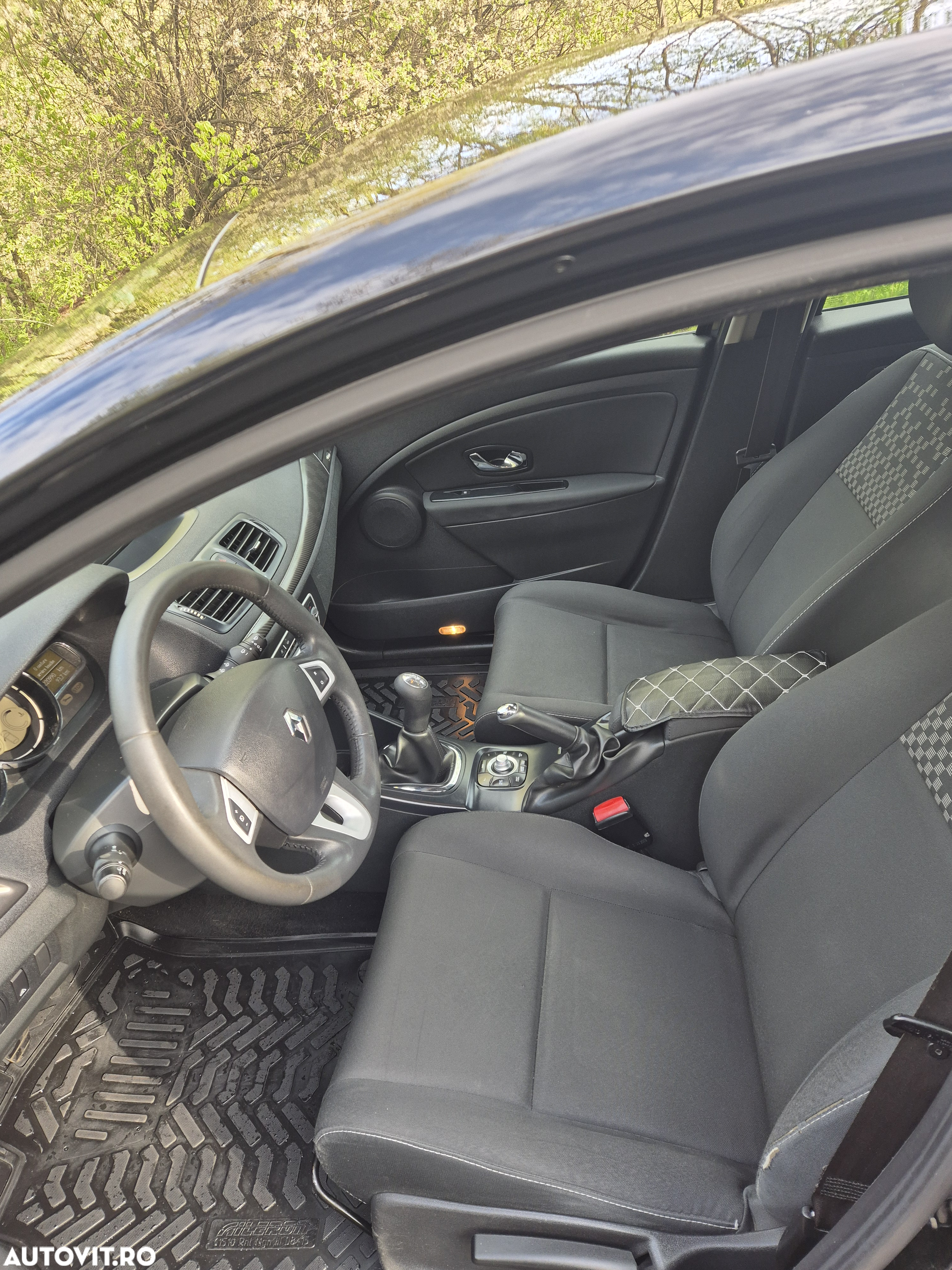Renault Megane - 10