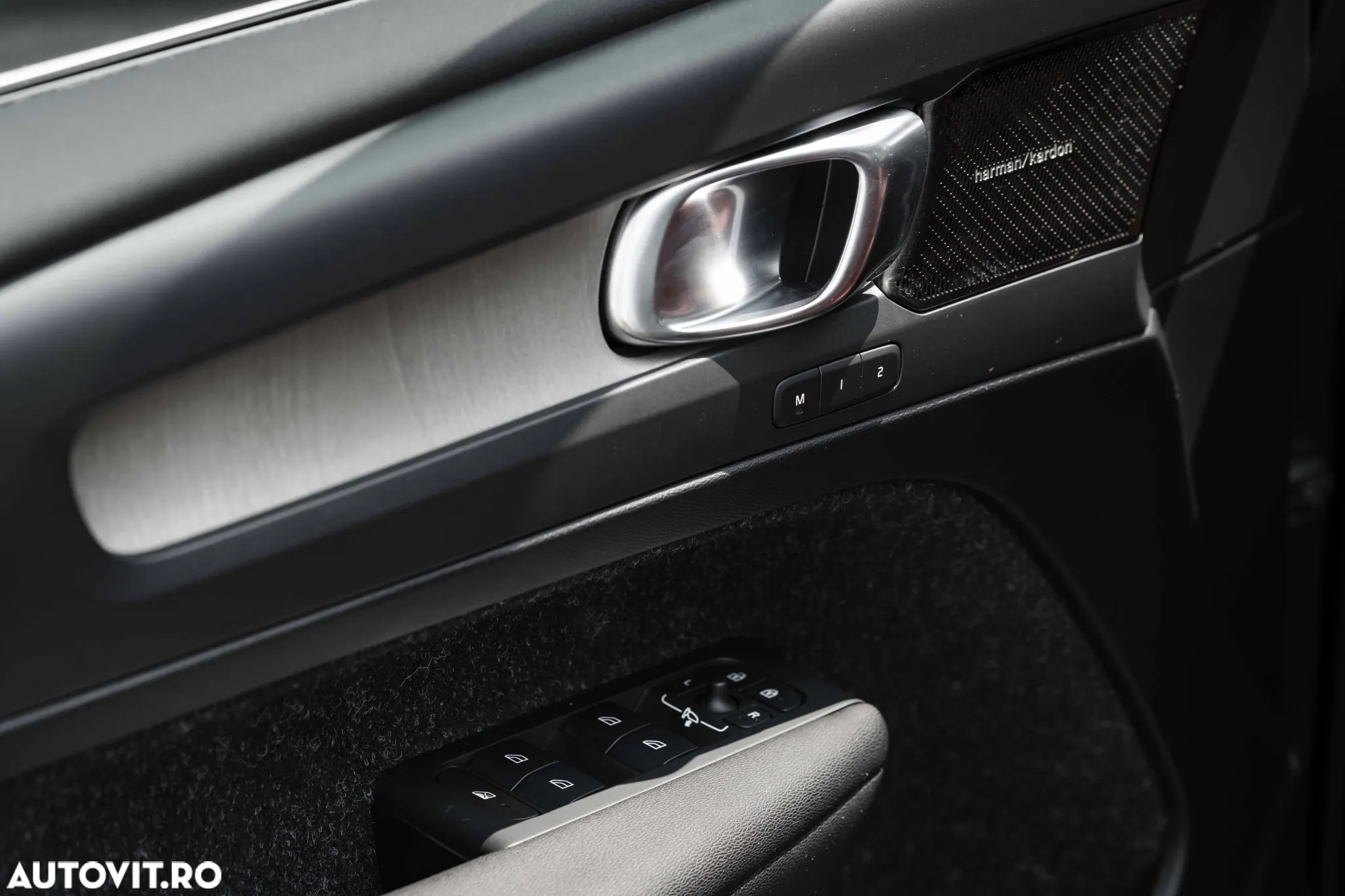 Volvo XC 40 D4 AWD Inscription - 34