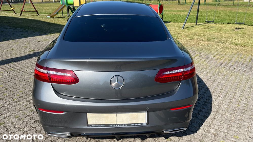 Mercedes-Benz Klasa E 300 d 9G-TRONIC AMG Line - 11
