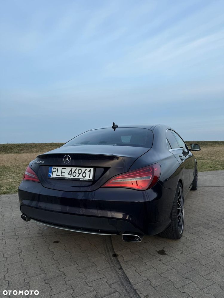 Mercedes-Benz CLA 250 7G-DCT SCORE - 7