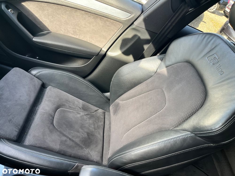 Audi A4 Avant 2.0 TDI DPF quattro S tronic S line Sportpaket - 15