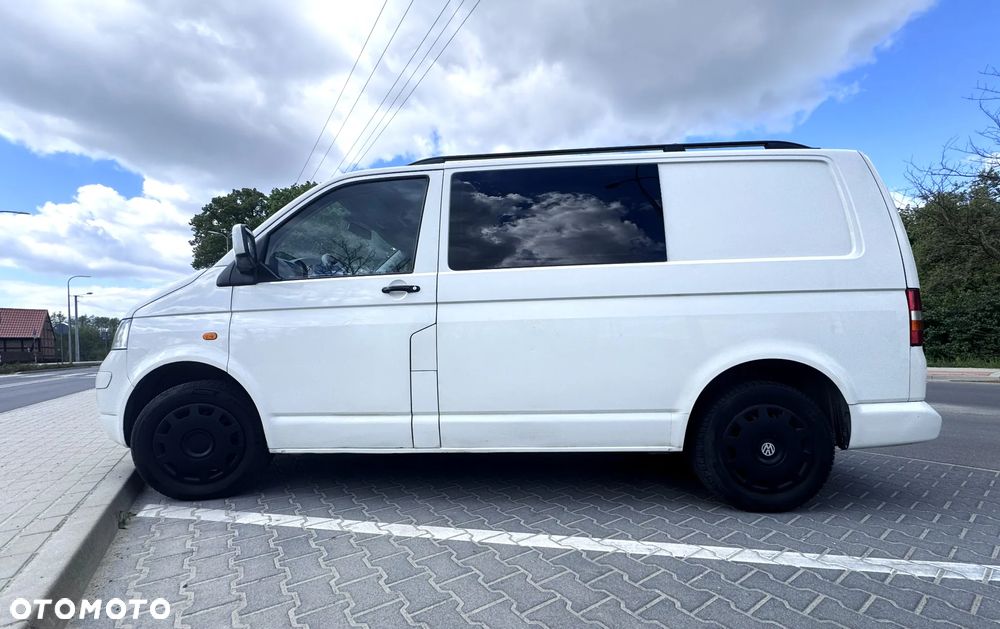 Volkswagen Transporter T5 - 3