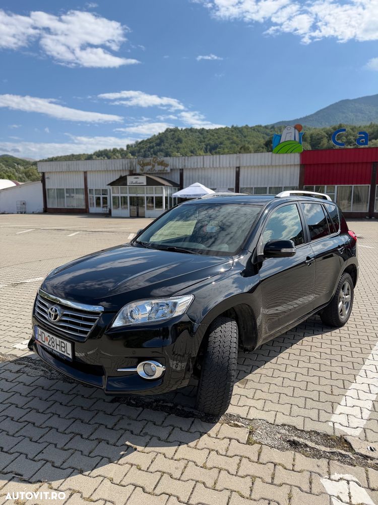 Toyota RAV4 2.2 D-4D Executive - 2