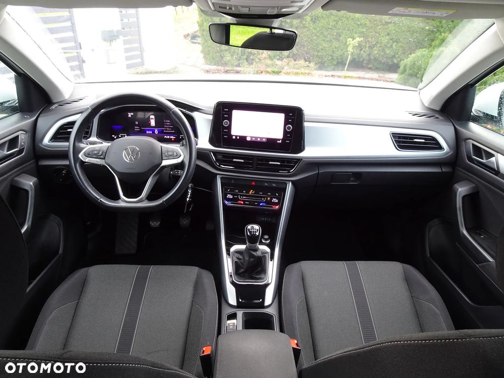 Volkswagen T-Roc 1.5 TSI Life - 23