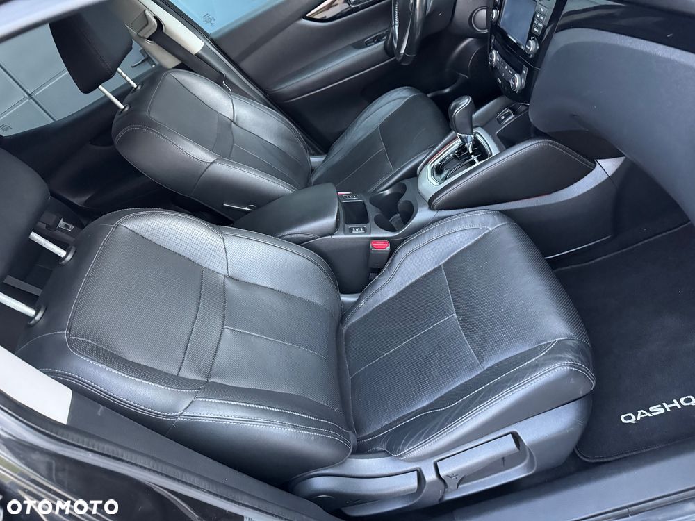 Nissan Qashqai 1.6 DCi Black Edition Xtronic EU6 - 19