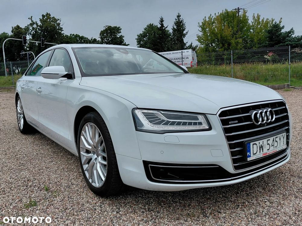 Audi A8 4.2 TDI clean diesel L Quattro - 2