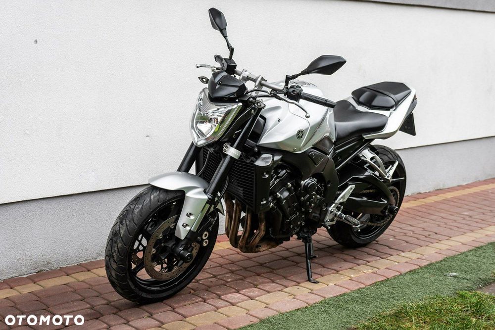 Yamaha FZ - 6