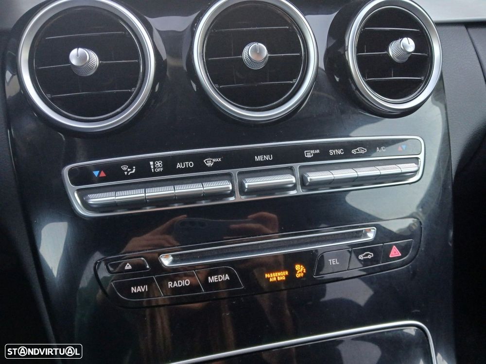 Mercedes-Benz C 220 BlueTEC Avantgarde Aut. - 23