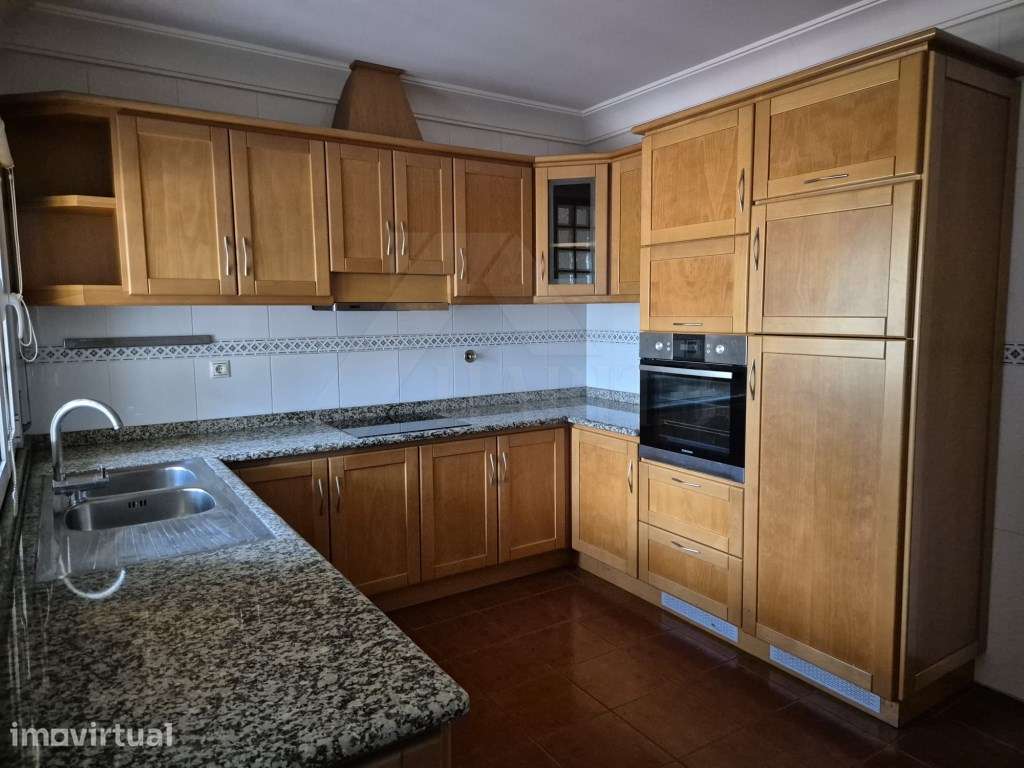 Apartamento T2 para arrendar - Grande imagem: 2/10