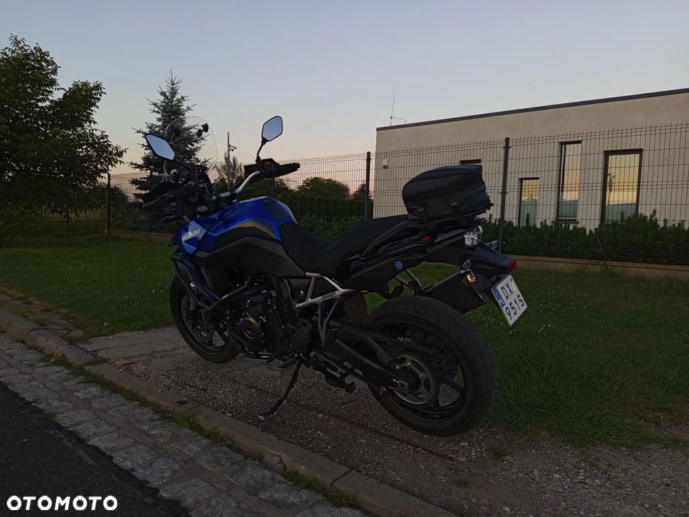 Suzuki V-STROM - 3