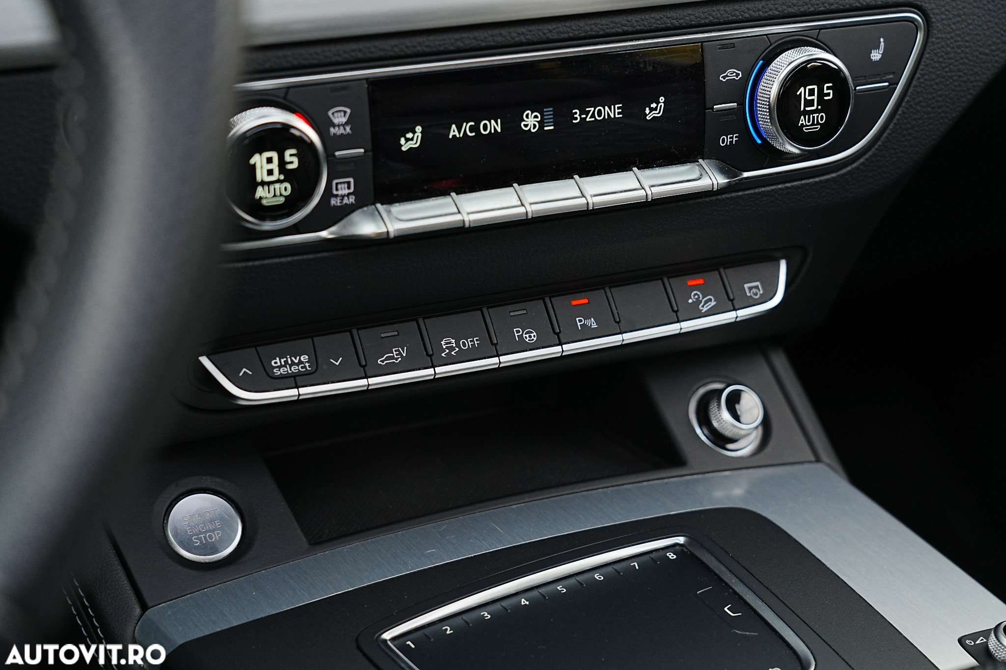 Audi Q5 55 TFSI e quattro S tronic PHEV S Line - 32