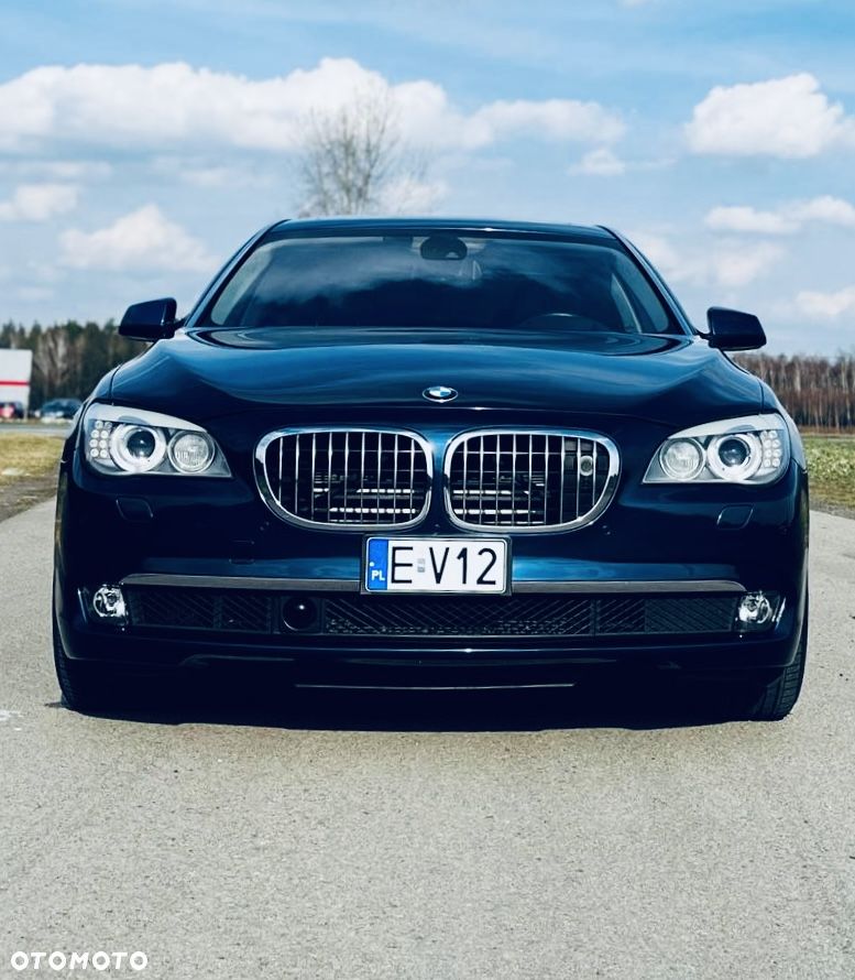 BMW Seria 7 760Li - 1