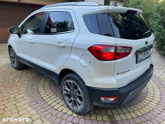 Ford EcoSport - 3