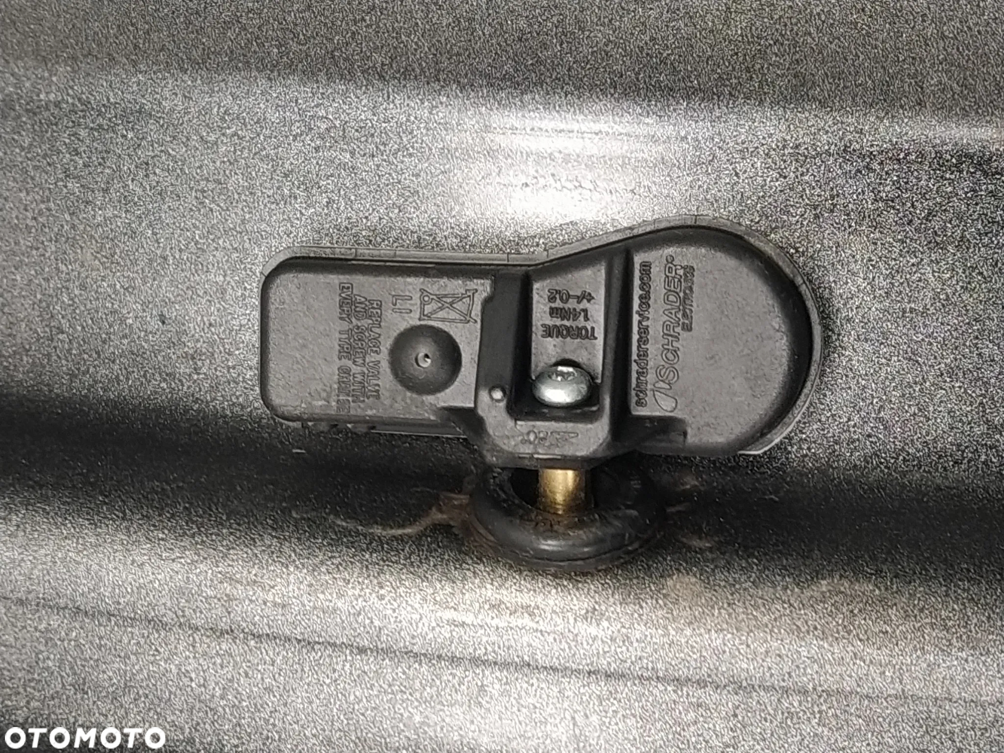 FIAT TALENTINO  OPEL VIVARO  RENAULT TRAFIC  MAZDA 6  6JX16 FELGI STALOWE R16 5x114.3 ET50 CZUJNIKI CIŚNIENIA TPMS ORYGINAŁ - 16