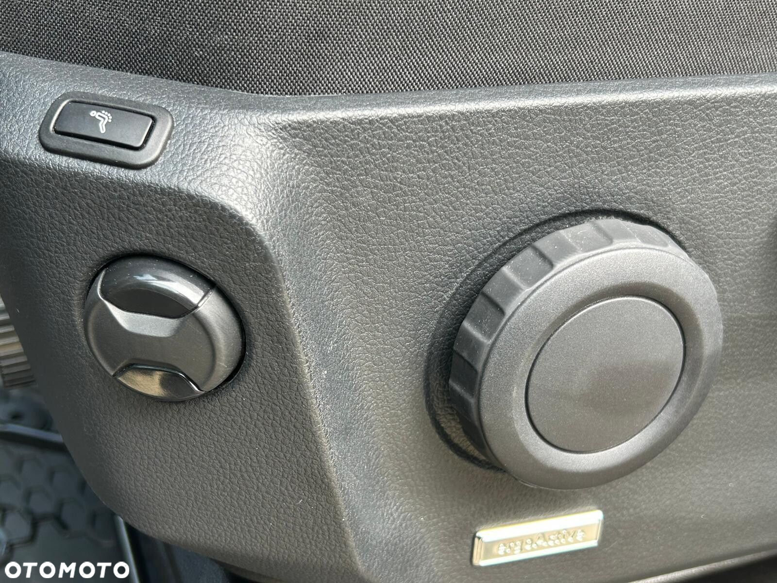 Volkswagen Crafter Furgon - 28