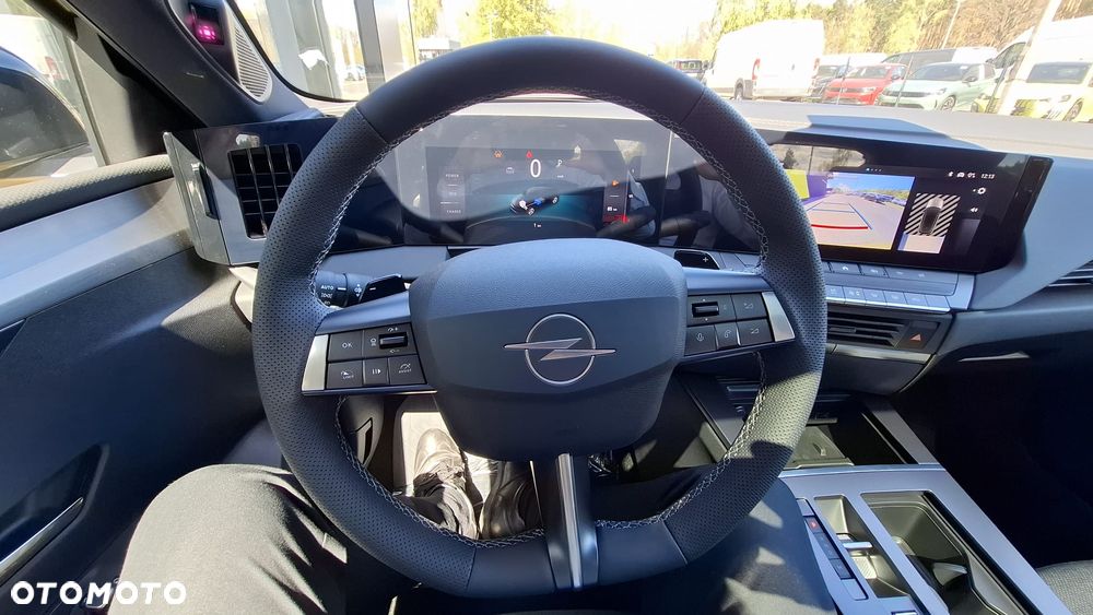Opel Astra 1.2 T mHEV Ultimate S&S eDTC - 10