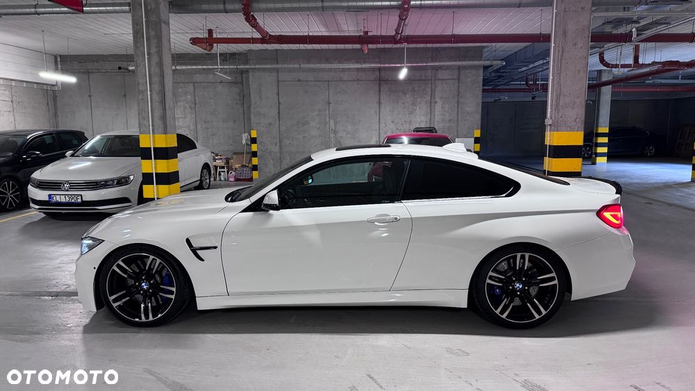 BMW M4 DKG - 9