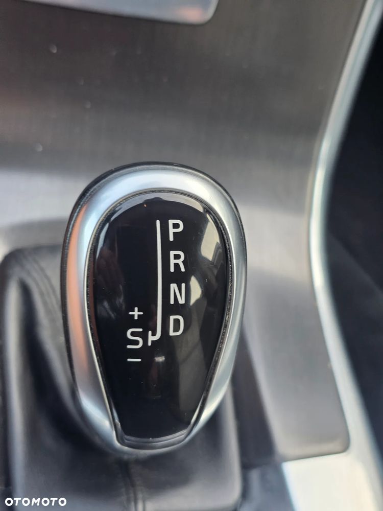 Volvo XC 60 D4 Geartronic Summum - 32