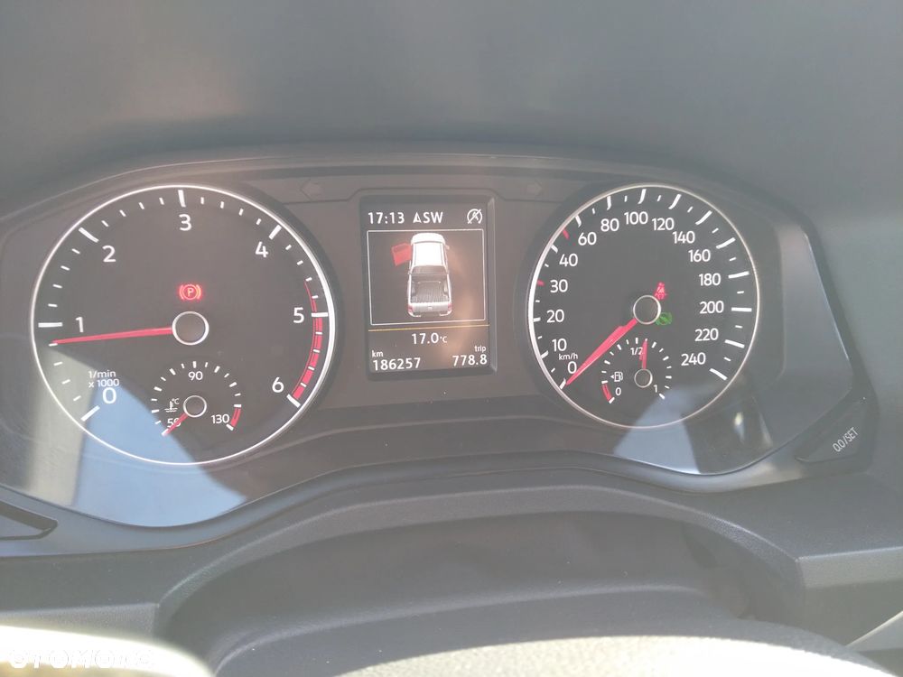Volkswagen Amarok 3.0 V6 TDi 4MOTION Aventura - 10