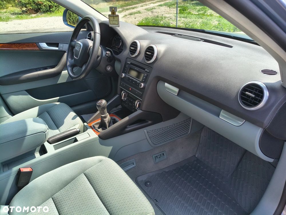 Audi A3 Sportback 1.4 TFSI S line Sportpaket (plus) - 17
