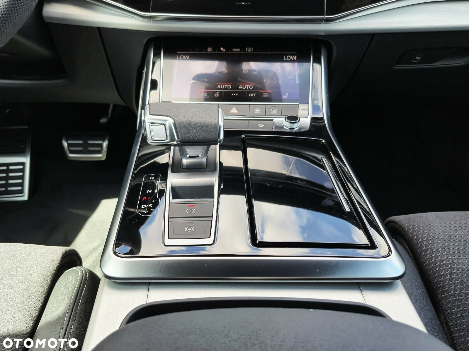 Audi Q8 - 24